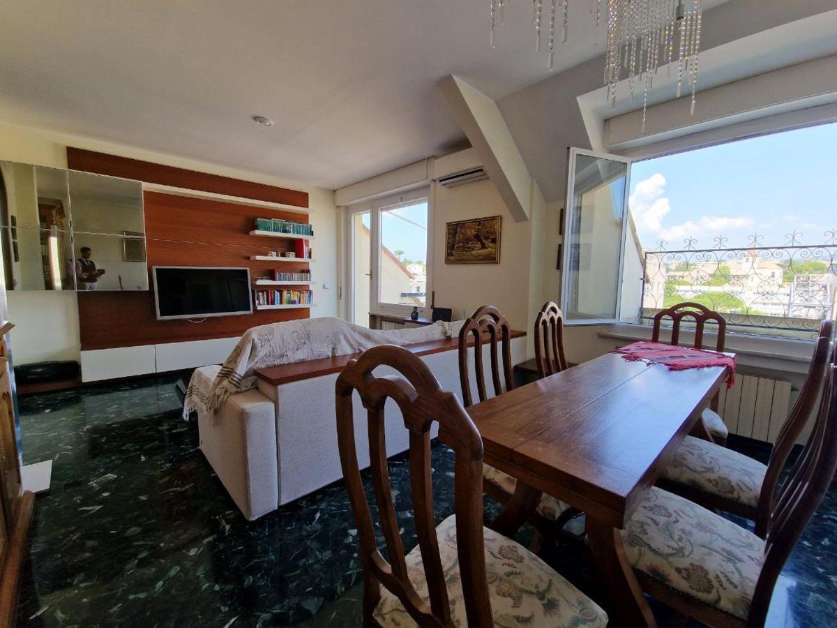 Apartment Attico Sturla Mare