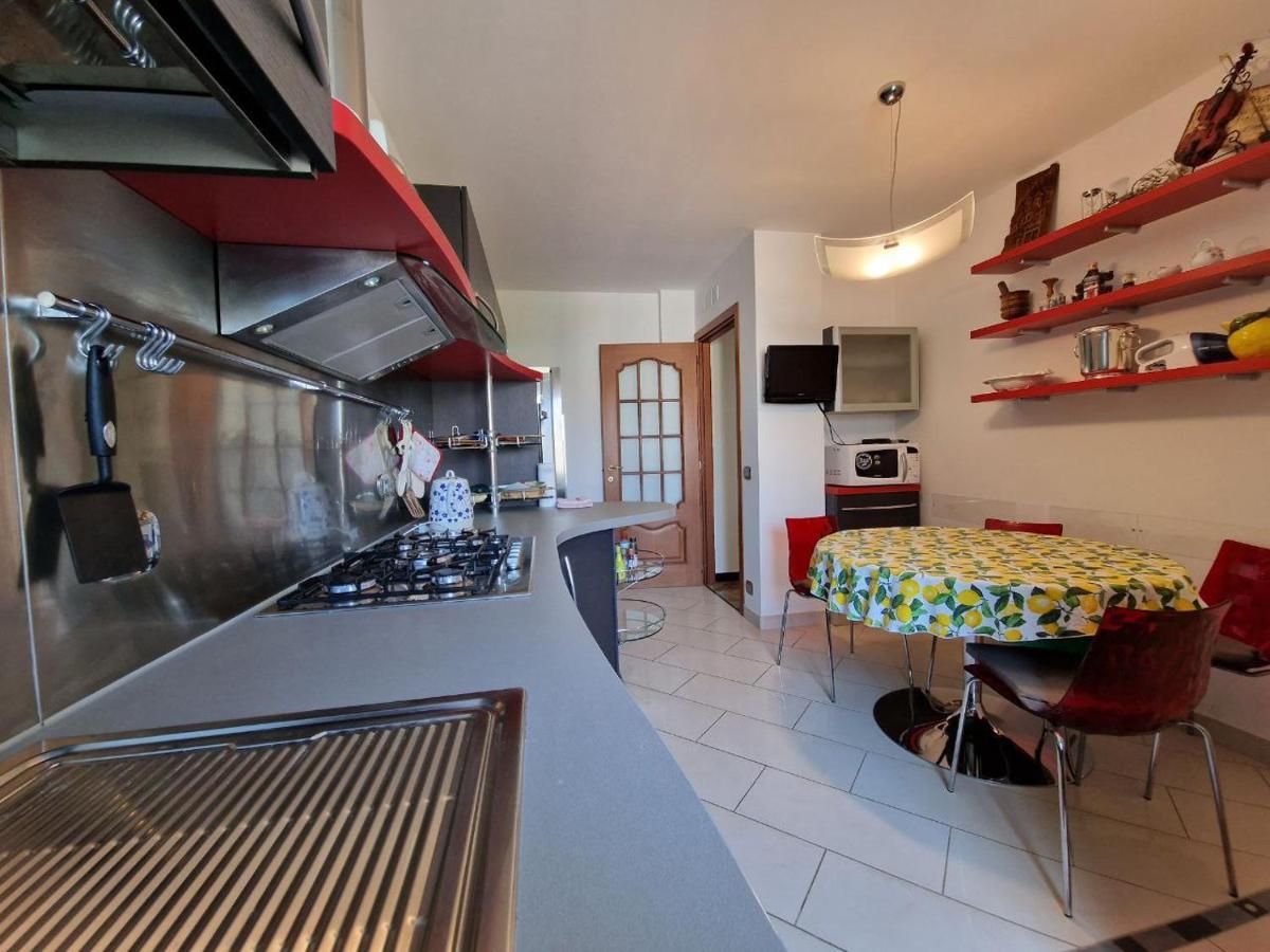 Apartment Attico Sturla Mare Genua